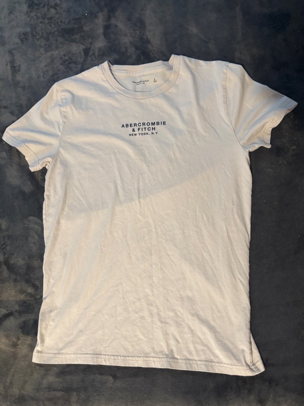 Abercrombie & Fitch Men’s White Crew Neck Logo Tee